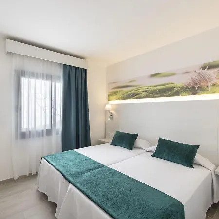 2 Bedrooms F Appartement *